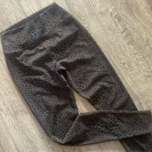 ALO olive and black, leopard leggings